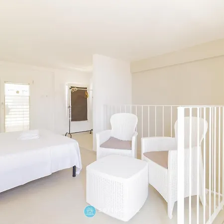 Romina's Flat * بورتو سيساريو