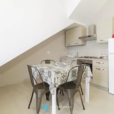 شقة Romina's Flat *